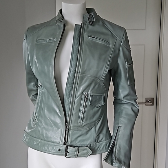 Danier Leather Jacket Size XS - Picture 10 of 10